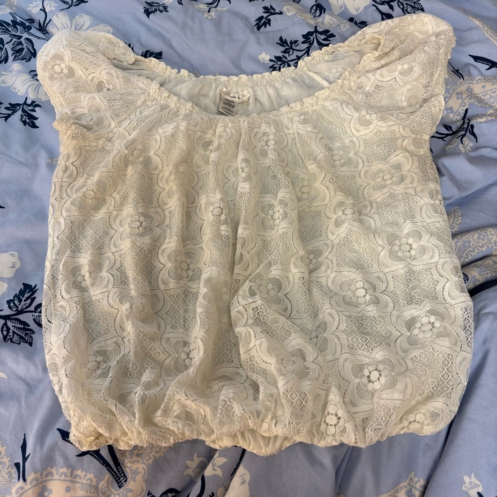 Sophie Max lace white short sleeve blouse